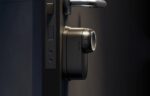 Inteligentny zamek do drzwi SwitchBot Lock Ultra (srebrny) - obrazek 10