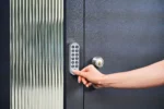 Zamek elektroniczny Lockin G30 - w zestawie z klawiaturą i mostkiem Wi-Fi - obrazek 17